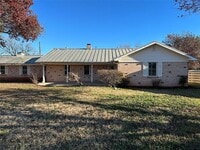 Building Photo - 2301 Post Oak Rd