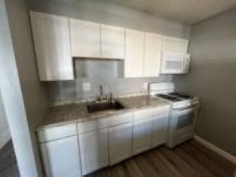 Building Photo - 522 Wilson Bridge Dr