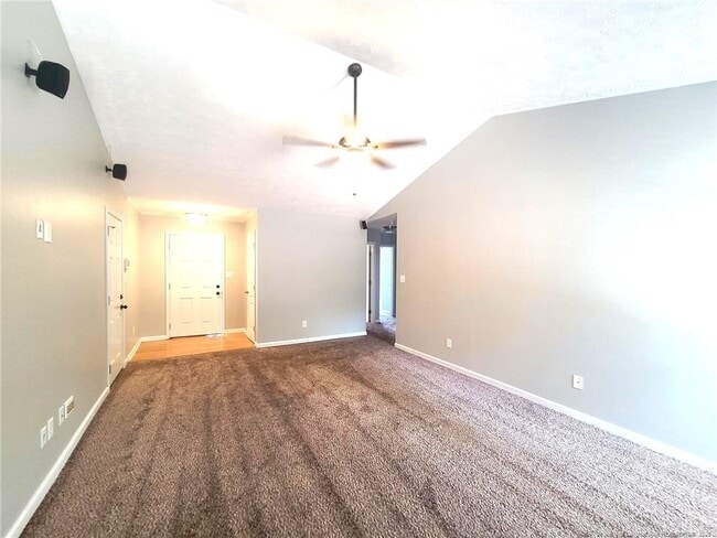 Building Photo - 2252 Cliff Swallow Drive