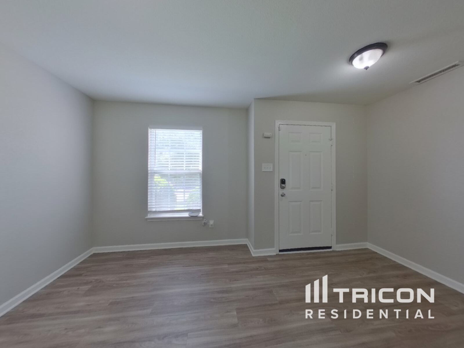 Building Photo - 3436 Pikes Peak Dr