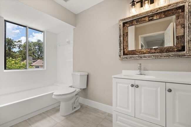 Building Photo - 1509 Red Oak Ct