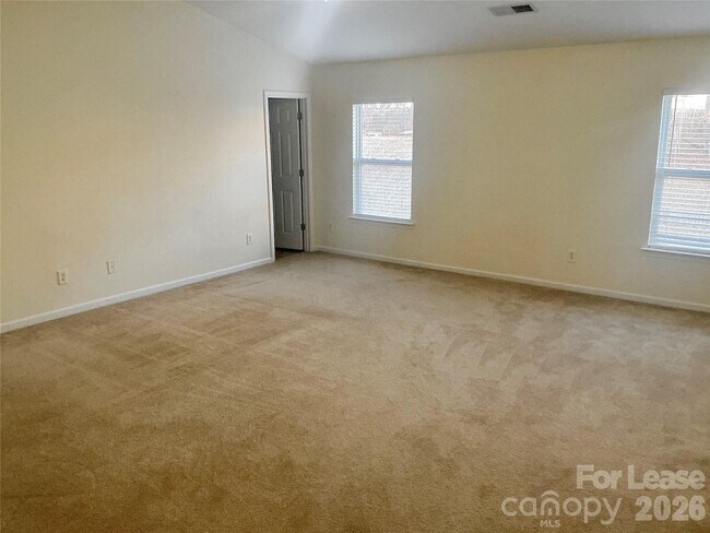 Building Photo - 6606 Blackwood Ln