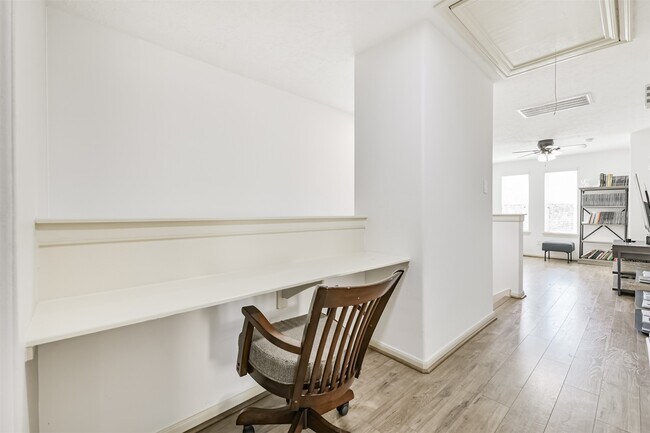 Building Photo - 1822 Don Alejandro