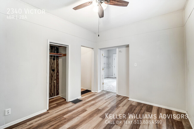 Building Photo - 2340 Victor-