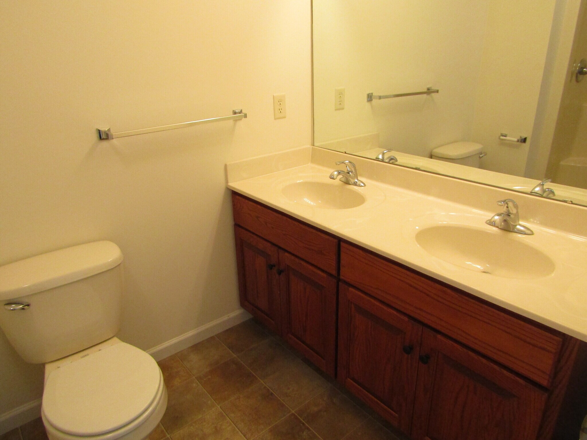Building Photo - 318 Mount Olive Ln