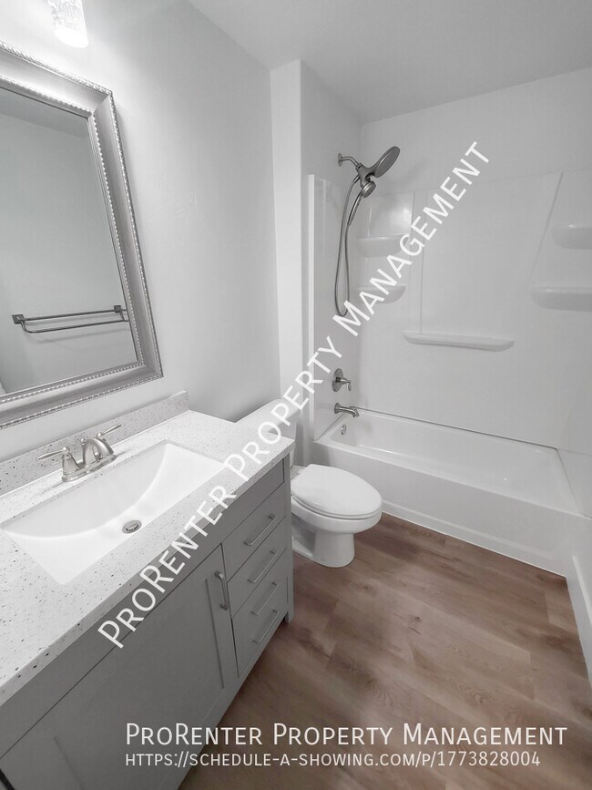 Building Photo - 1509 W 450 S