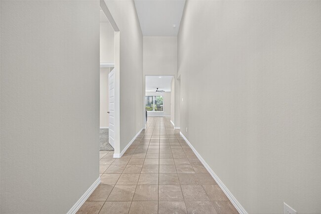 Building Photo - 40519 Goldeneye Pl