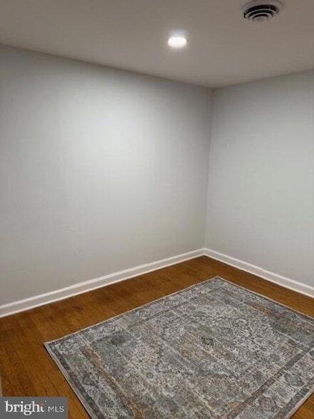 Building Photo - 35 W Main St