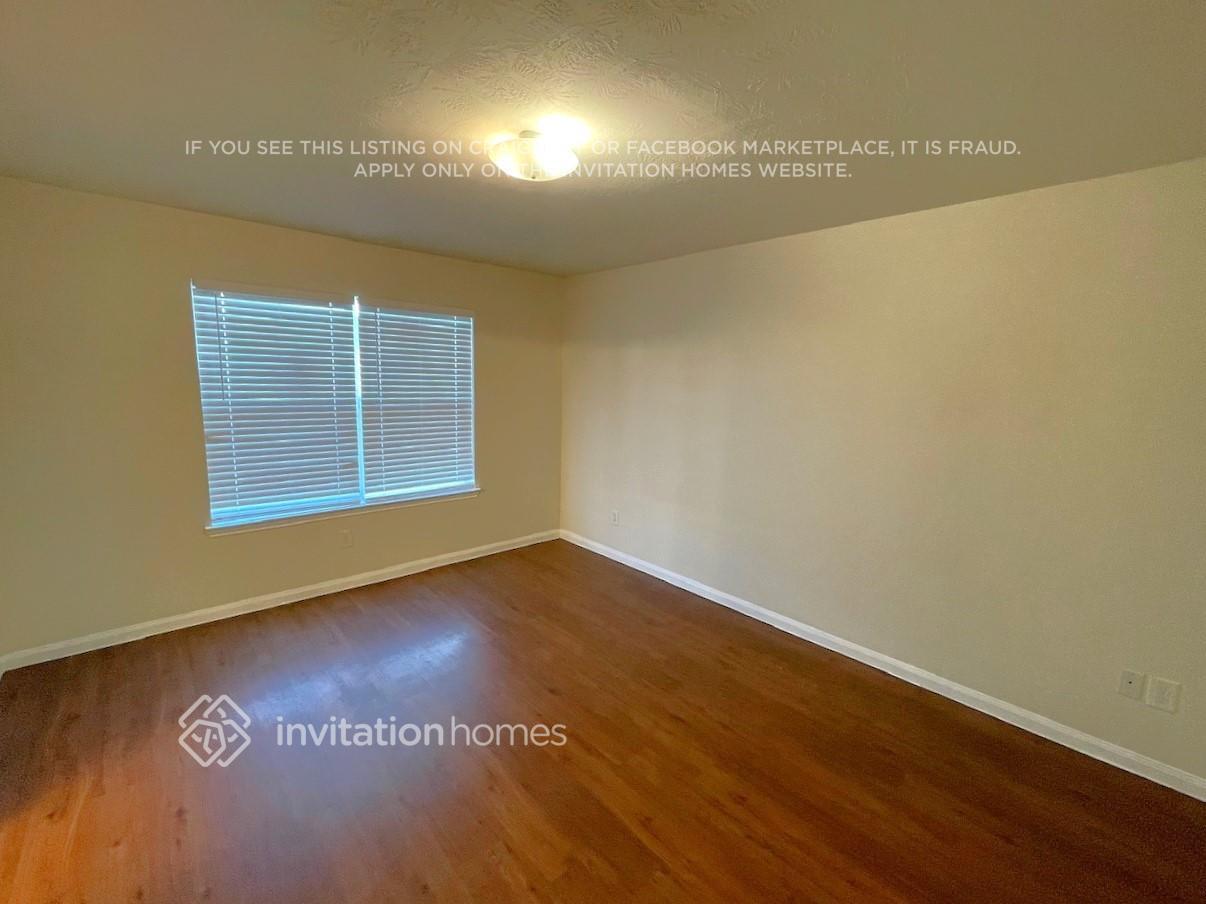 Building Photo - 12030 Gregory Crossing Way