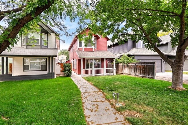 Building Photo - Boise Living at Its Best, A Stylish 3 Bed Home Near BSU, Downtown & the Greenbelt!