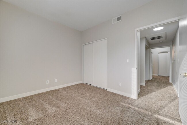 Building Photo - 5751 E Hacienda Ave