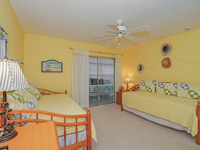 Building Photo - 5400 Jimmy Buffett Mem Hwy