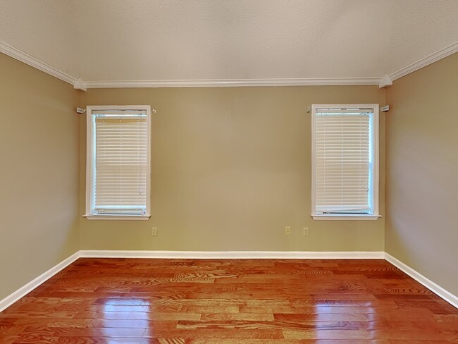 Building Photo - 2966 Woodland Ash Cove