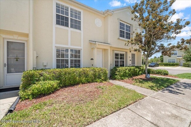 Building Photo - 2990 S Fiske Blvd