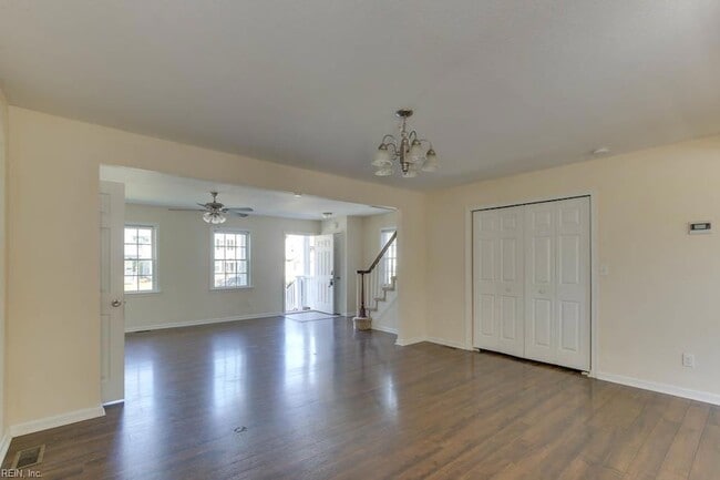 Building Photo - 2 Alden Ave