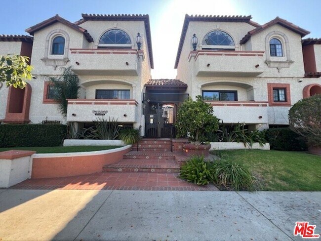 Primary Photo - 3261 Sawtelle Blvd