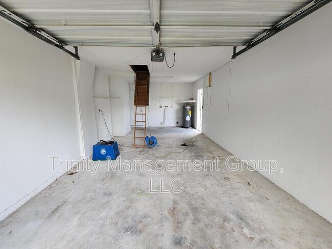 Building Photo - 2429 Keeport Dr