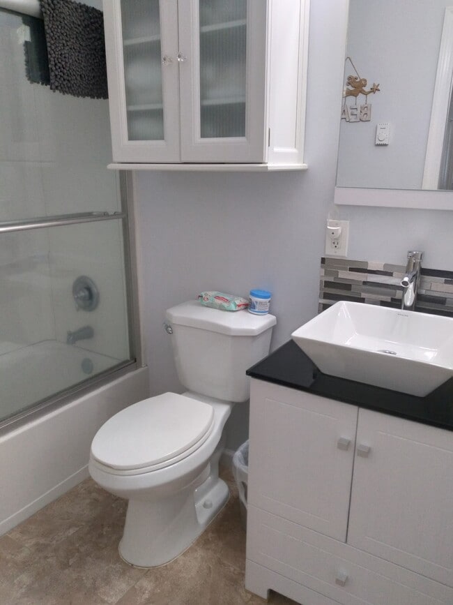 Building Photo - 1187 Ocean Ave