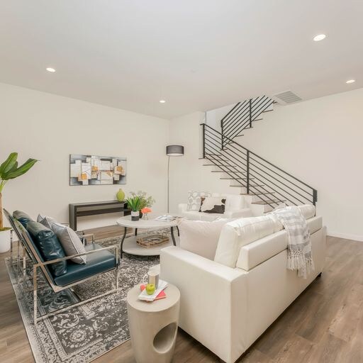 Building Photo - 7114 Dylan Ct
