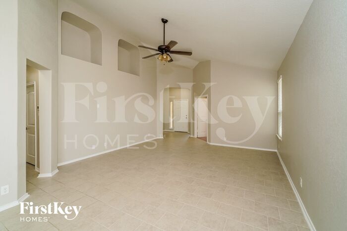Building Photo - 651 Sage Thrasher