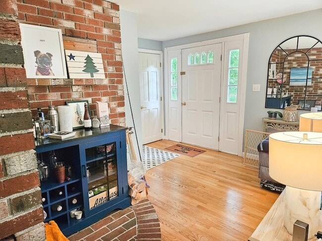 Building Photo - 34 Hidden Meadows Ln