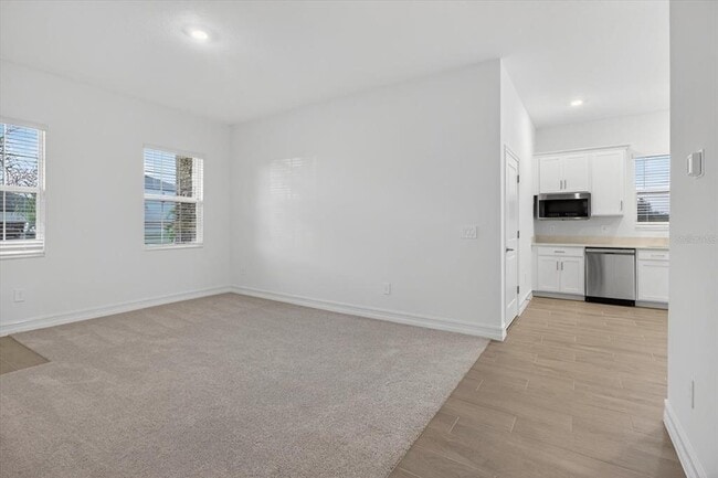 Building Photo - 6925 116th Ct E