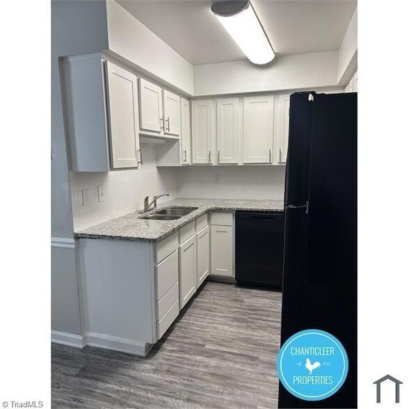 Building Photo - 501 Greenbriar Rd