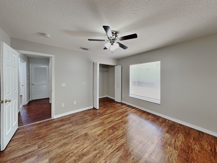 Building Photo - 3705 N 52nd St