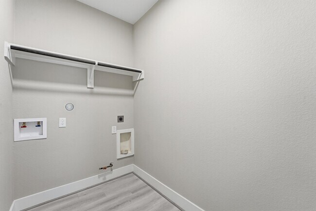Building Photo - 3107 Grassmere St