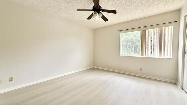 Building Photo - 4857 Sable Pine Cir