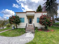 Building Photo - Charming & bright westside 2 bed, 1 bath o...