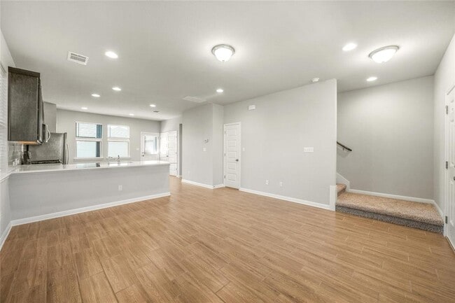 Building Photo - 2045 Arendale Dr