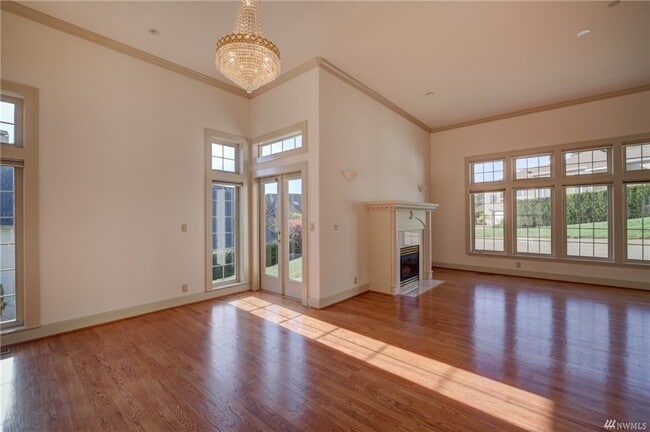 Building Photo - 8479 NE Woodland Cove Dr