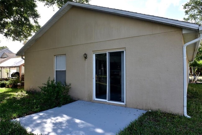 Building Photo - 271 Daniels Pointe Dr
