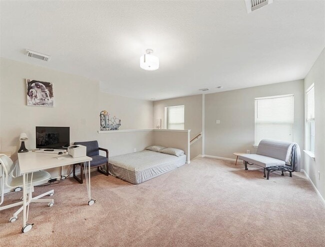 Building Photo - 2806 Crestbrook Bend Ln