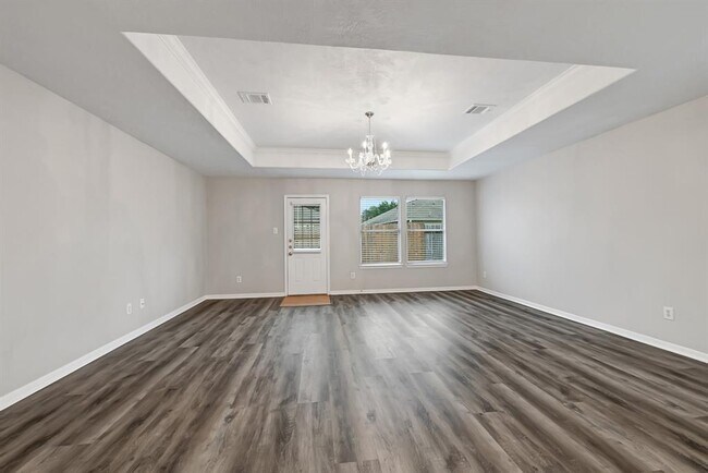 Building Photo - 14418 Cellini Dr