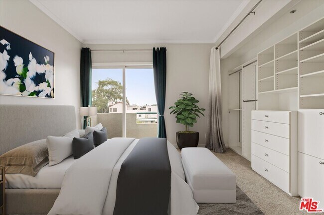 Building Photo - 12773 Caswell Ave