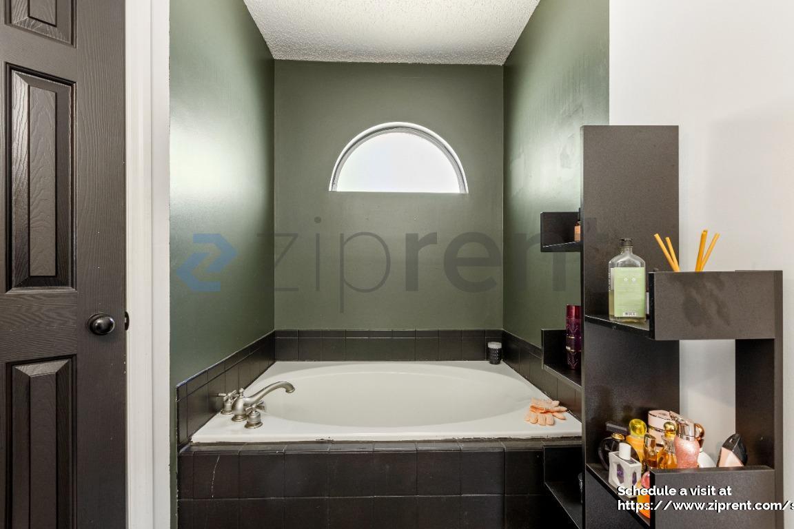 Building Photo - 10565 Indigo Hills Ln