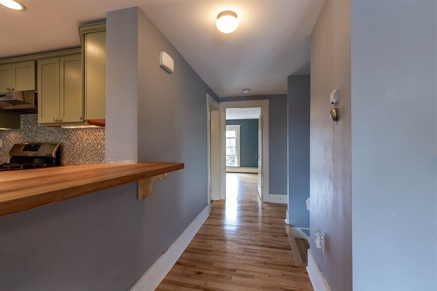 Hall - 77 -79 Centre St