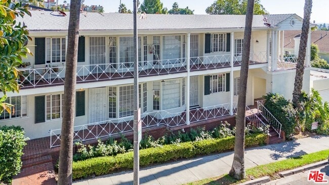 Building Photo - 1656 N Sierra Bonita Ave