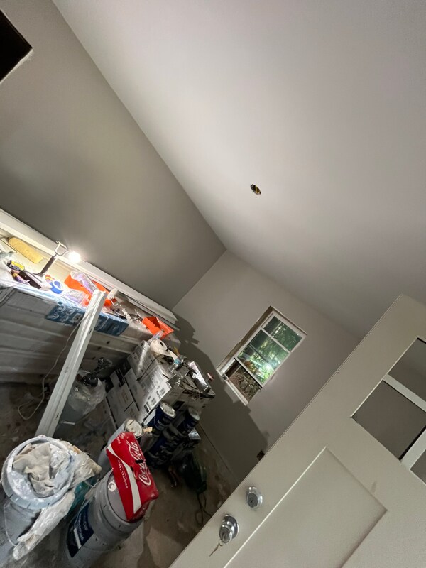 Building Photo - 711 Grandview Ave