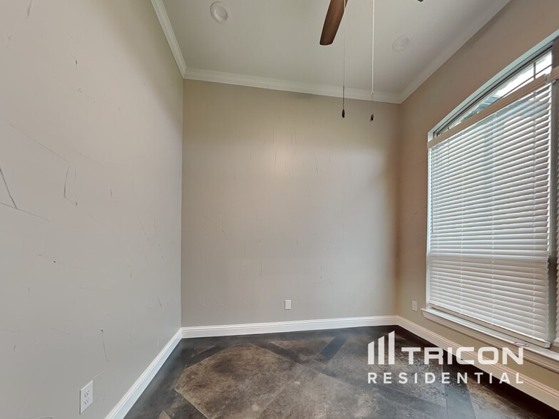 Building Photo - 3065 Bridgecreek Dr