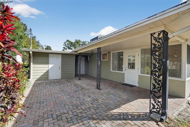 Building Photo - 3107 S Emerson St