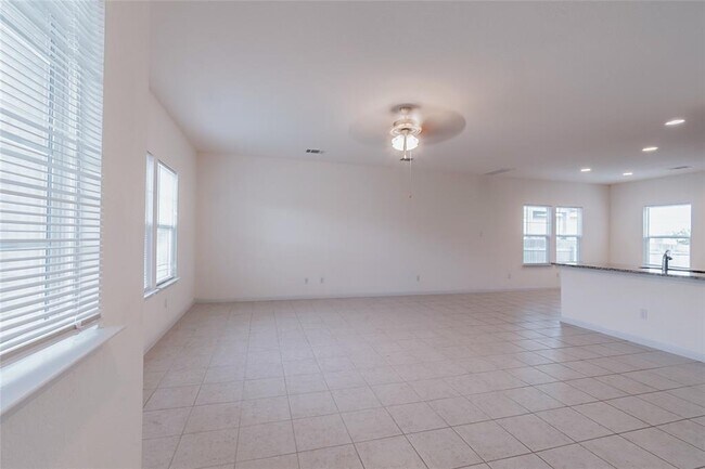 Building Photo - 217 Bent Creek Dr