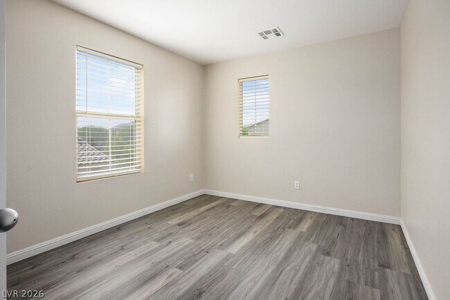 Building Photo - 1609 Ronzard Ave