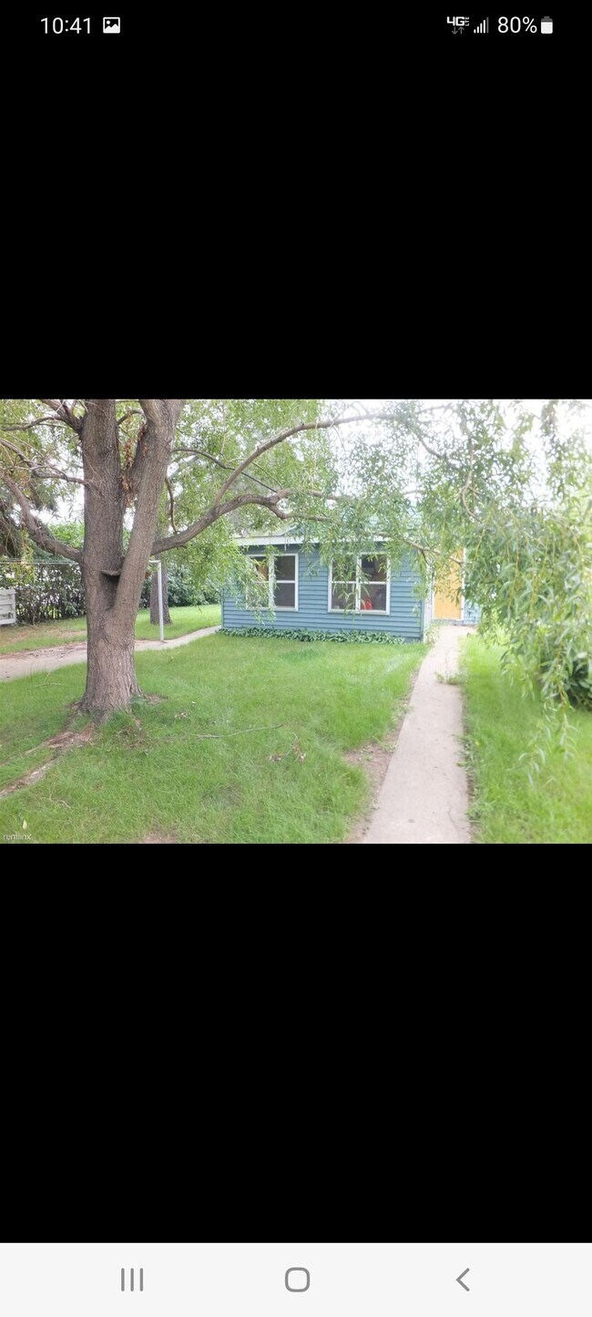 Backyard/Garage Area - 416 S 12th St