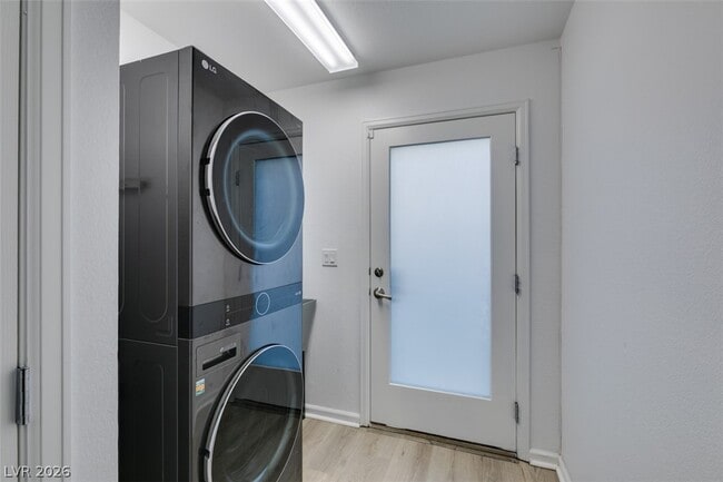 Building Photo - 8048 Haywood Estate Ave