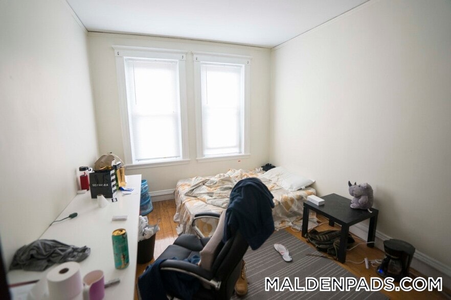 Building Photo - 17-19 Washington St.