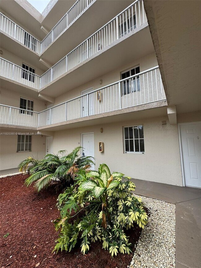 Building Photo - 6195 NW 186th St
