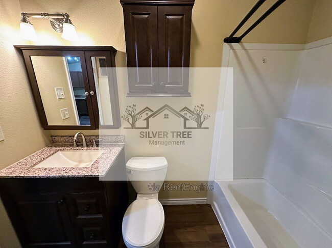 Building Photo - 358 Brighton Oaks Dr